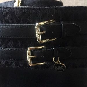 BLACK MK BOOTS GOOD CONDITION !!!